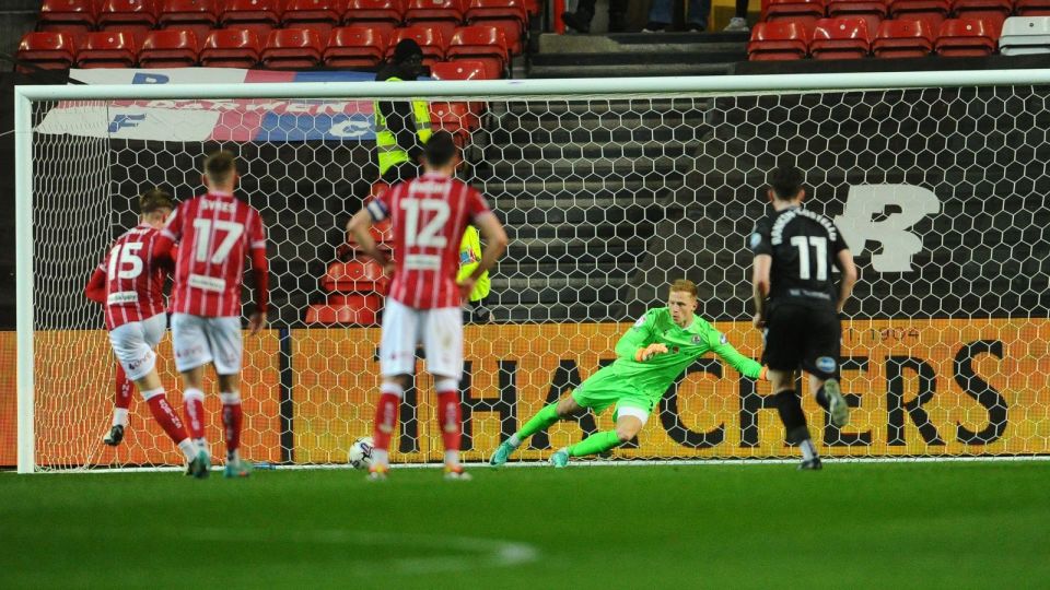 斯托克城迎来反弹，客场胜伯明翰的简单介绍