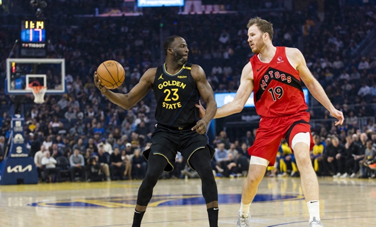 aoa体育馆-猛龙遭遇连败，失利令球队雪上加霜的简单介绍