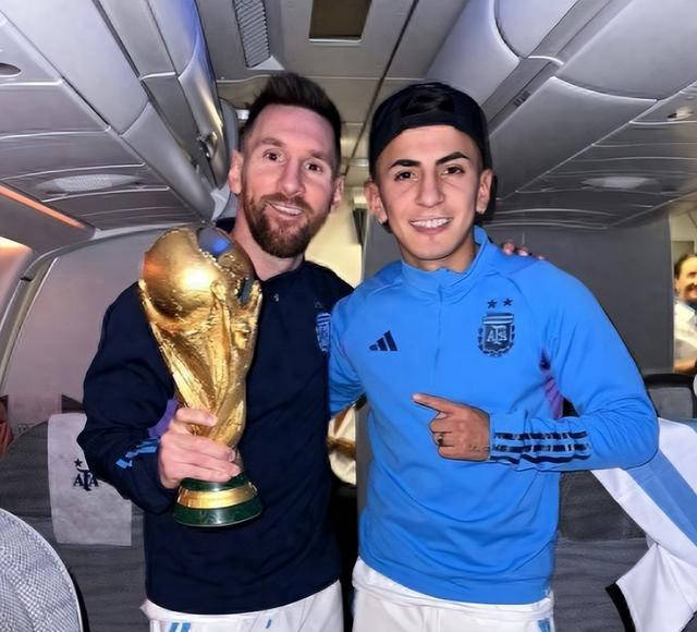 关于里昂球员转会传闻:新生力量加盟解困的信息 关于里昂球员转会传闻:新生力量加盟解困的信息