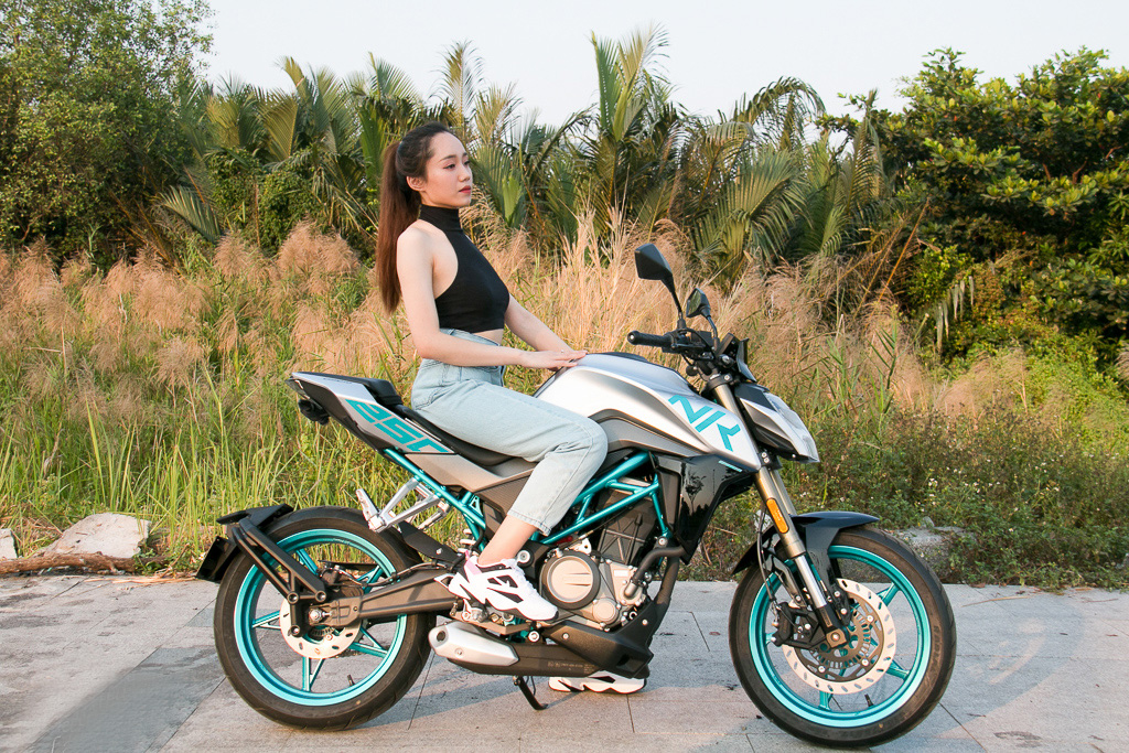 越南运动员刷新自行车比赛纪录(越南运动员刷新自行车比赛纪录视频) 越南运动员刷新自行车比赛纪录(越南运动员刷新自行车比赛纪录视频)