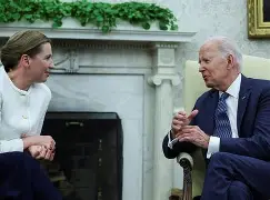 包含华莱士森利大获全胜,水晶宫扼杀热刺气焰的词条 包含华莱士森利大获全胜,水晶宫扼杀热刺气焰的词条