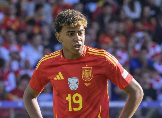 aoa体育活动-西班牙运动员抢眼亮相，收获赞誉和冠军的简单介绍