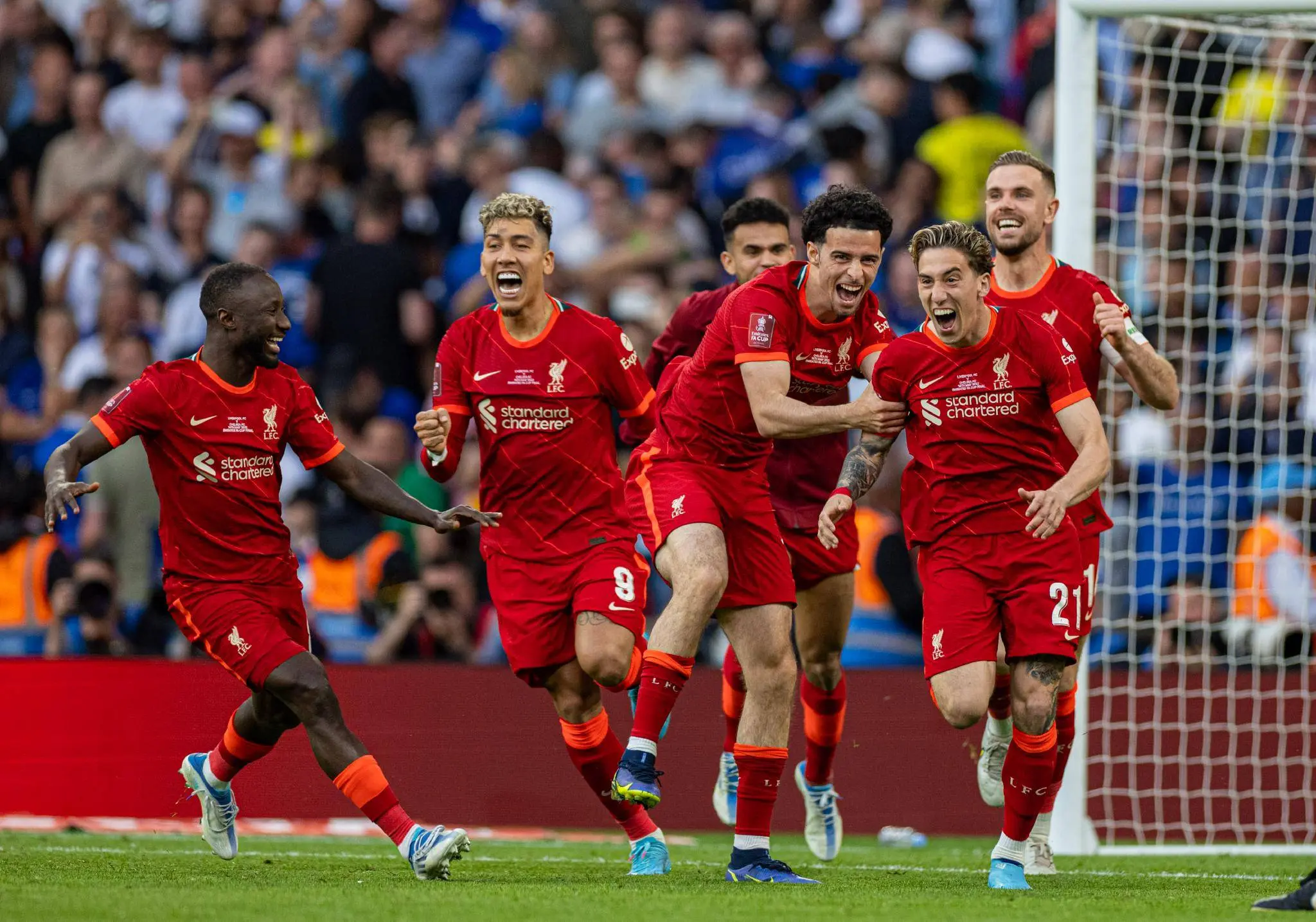 aoa体育培训-关于富勒姆客场逆转彼得堡晋级英超联赛杯决赛的信息