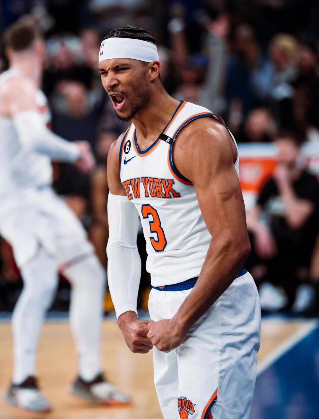 包含关键时刻,球员展现出色技术的词条 包含关键时刻,球员展现出色技术的词条