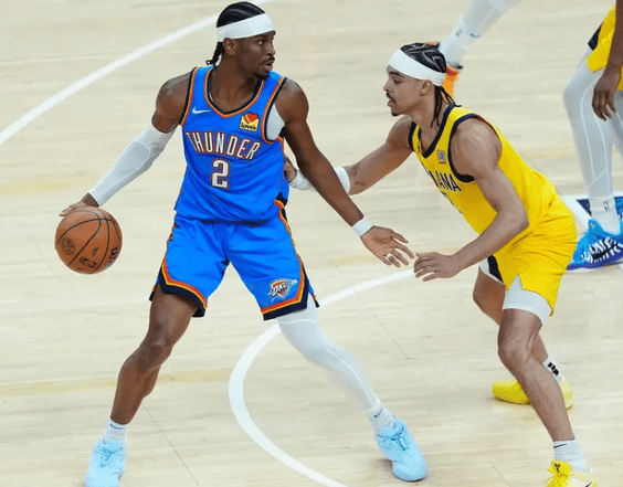 关于NBA球员强烈抗议裁判判罚挑起球场骚乱的信息 关于NBA球员强烈抗议裁判判罚挑起球场骚乱的信息