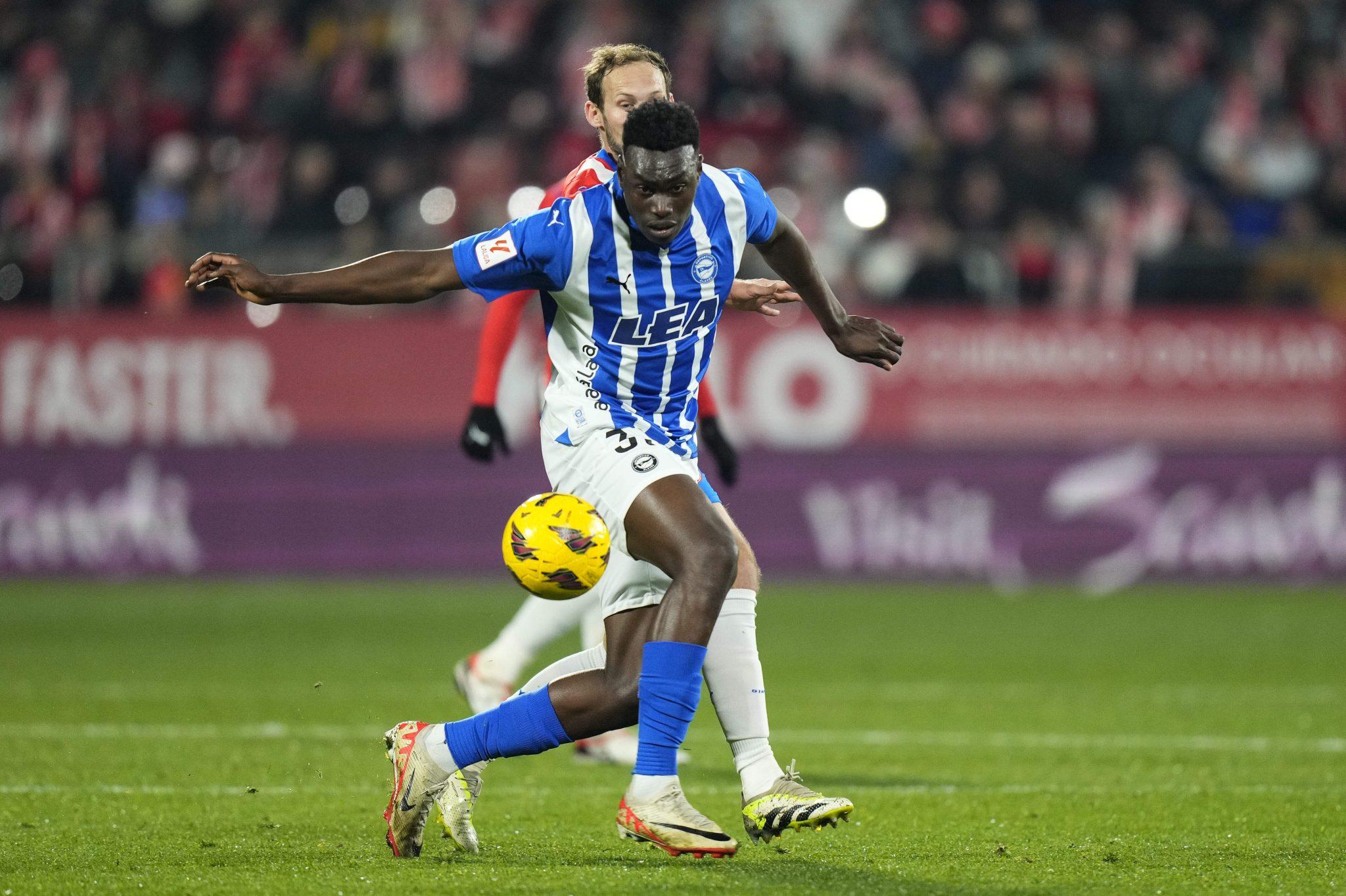 切尔西签下西甲新星,强化中场实力 切尔西签下西甲新星,强化中场实力