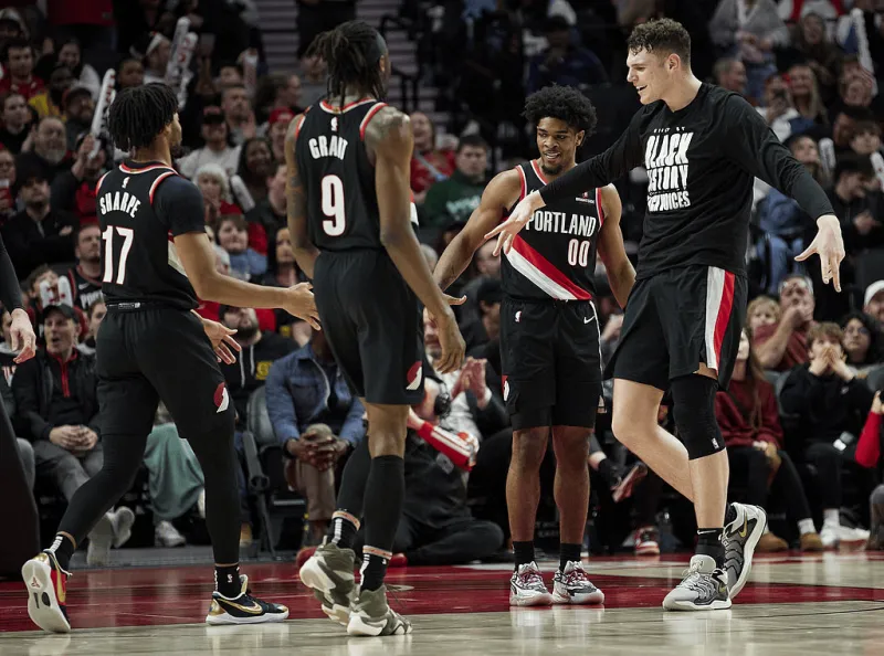 aoa体育直播-包含开拓者队内部调整，球队整体素质提升的词条