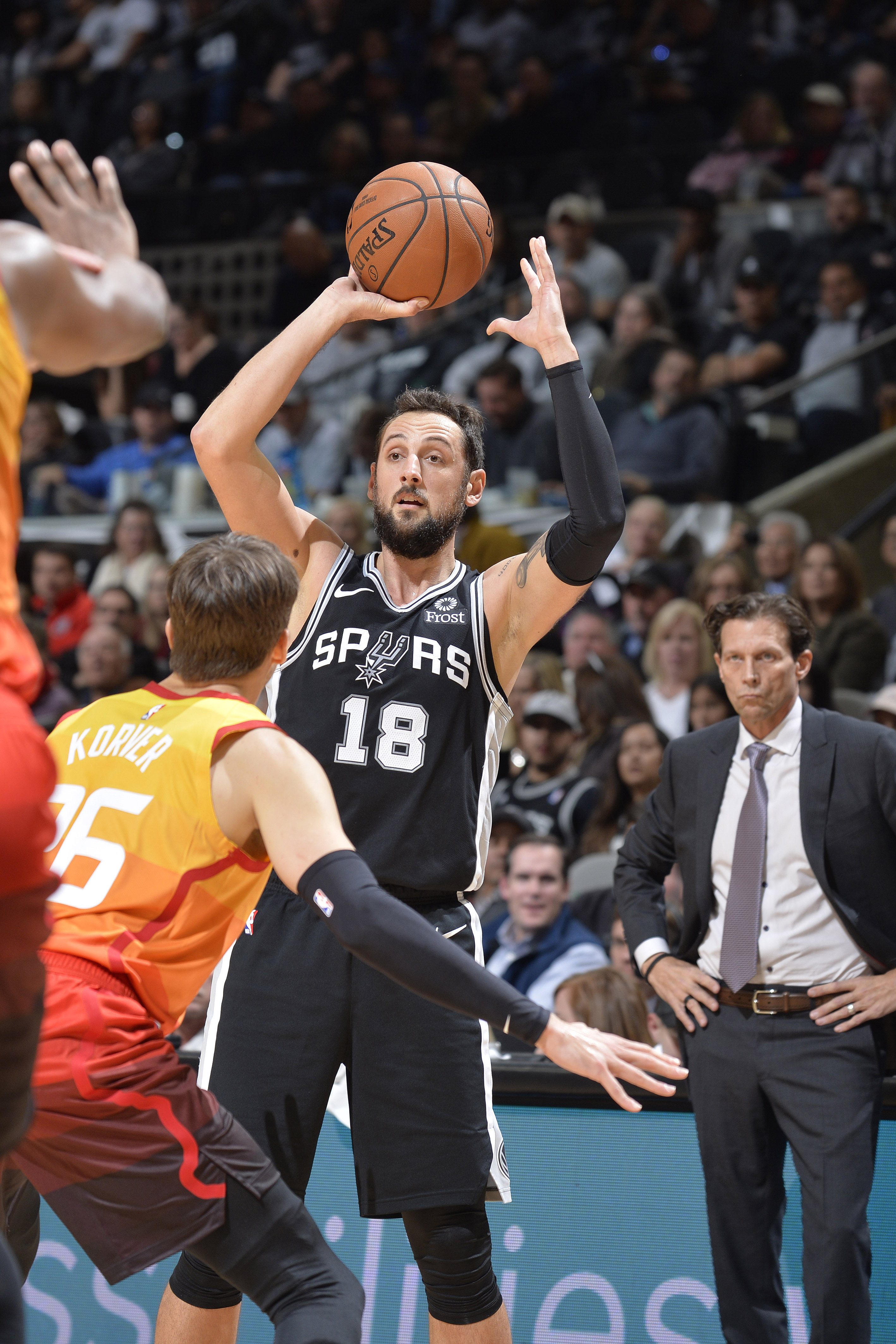 关于爵士挑战马刺，西部豪强激情对决火花四溅的信息