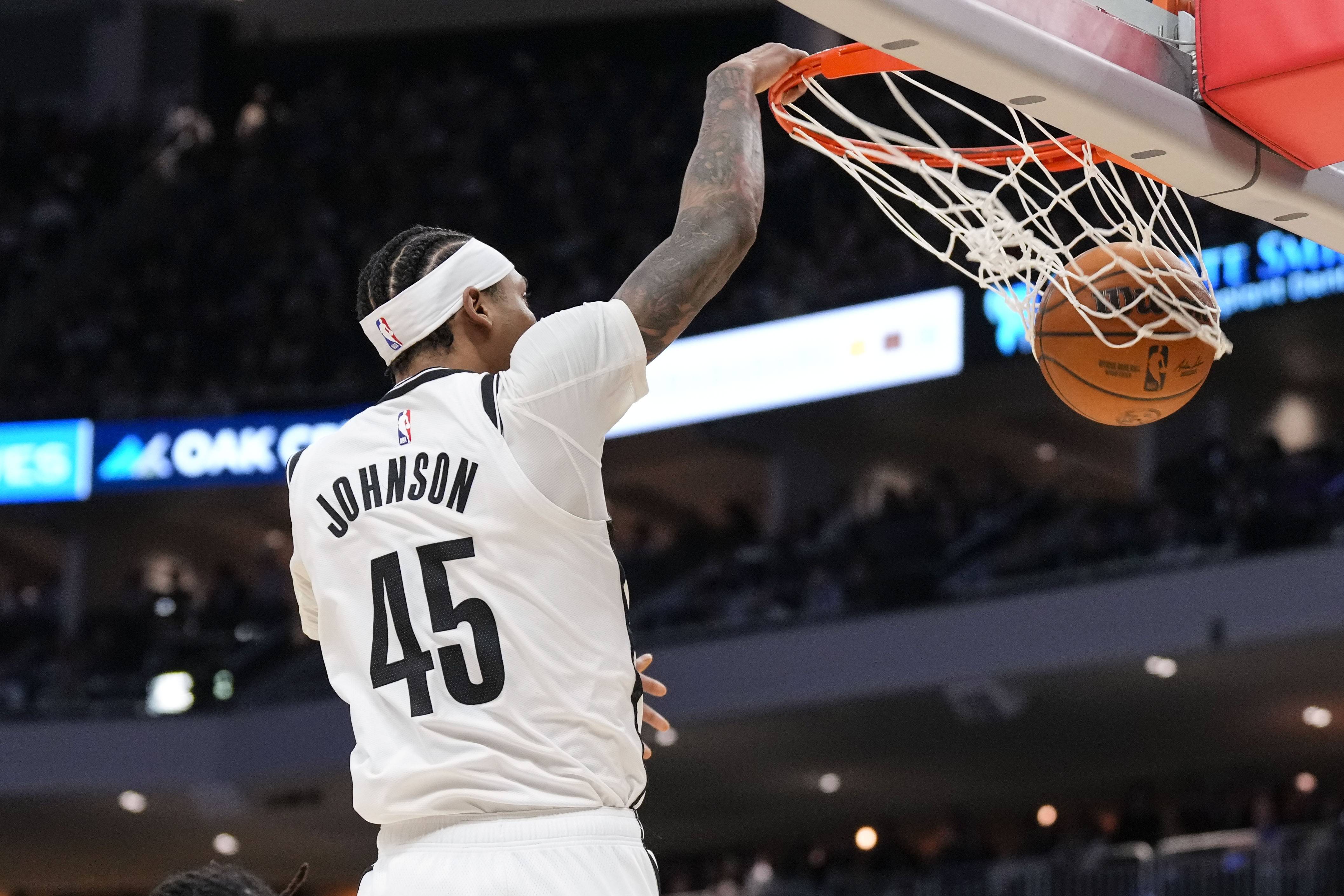 aoa体育视频-包含篮网助攻能力大增，球队整体实力提升的词条