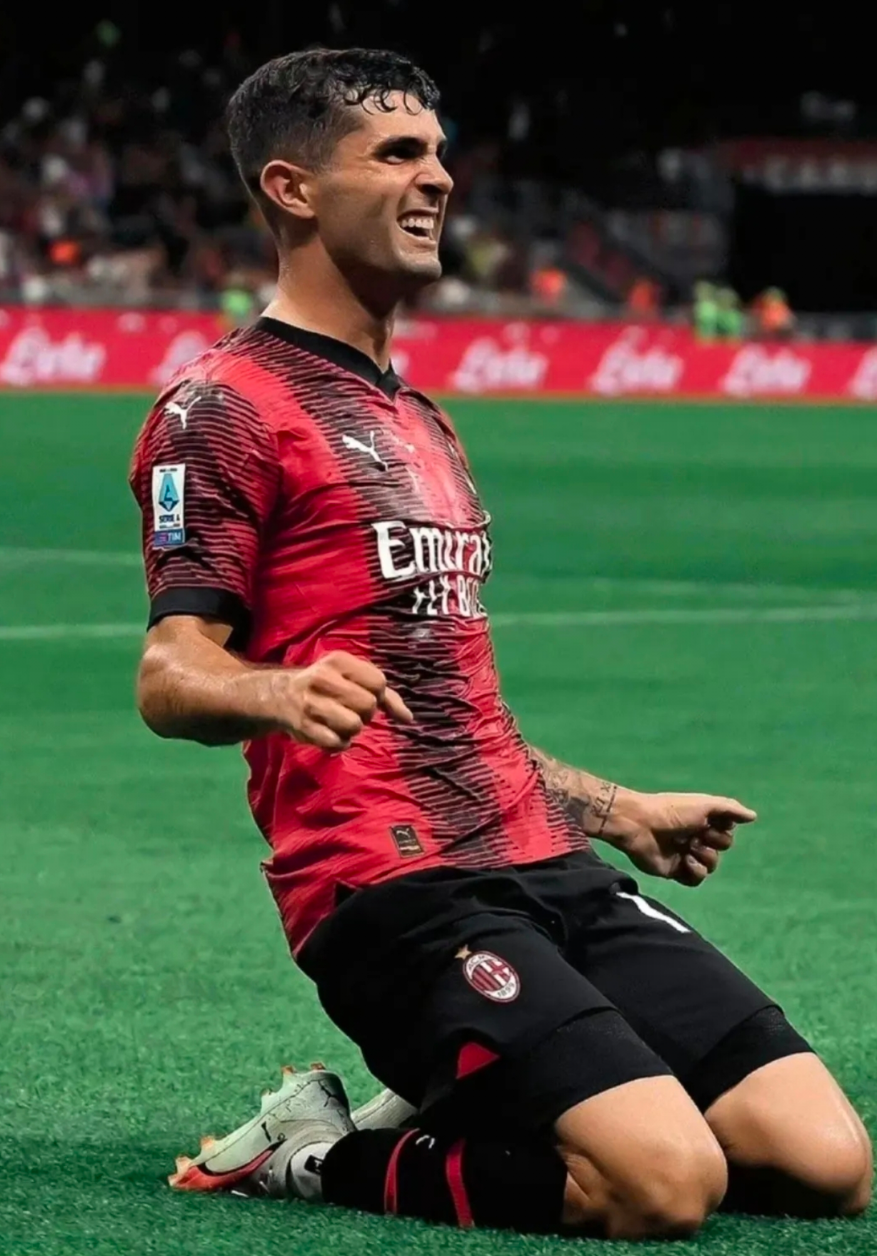 aoa体育视频-包含AC米兰继续胜利，战绩稳步上升的词条