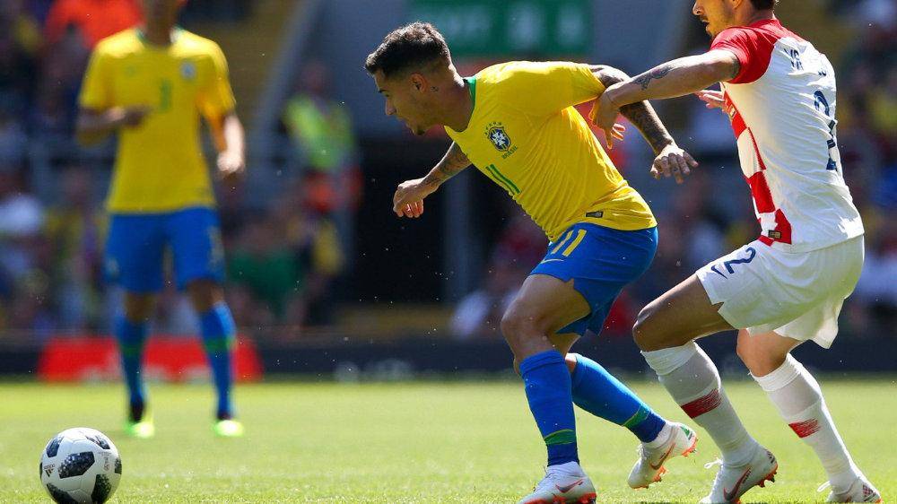 巴西队在比赛中展现技术优势 巴西队在比赛中展现技术优势