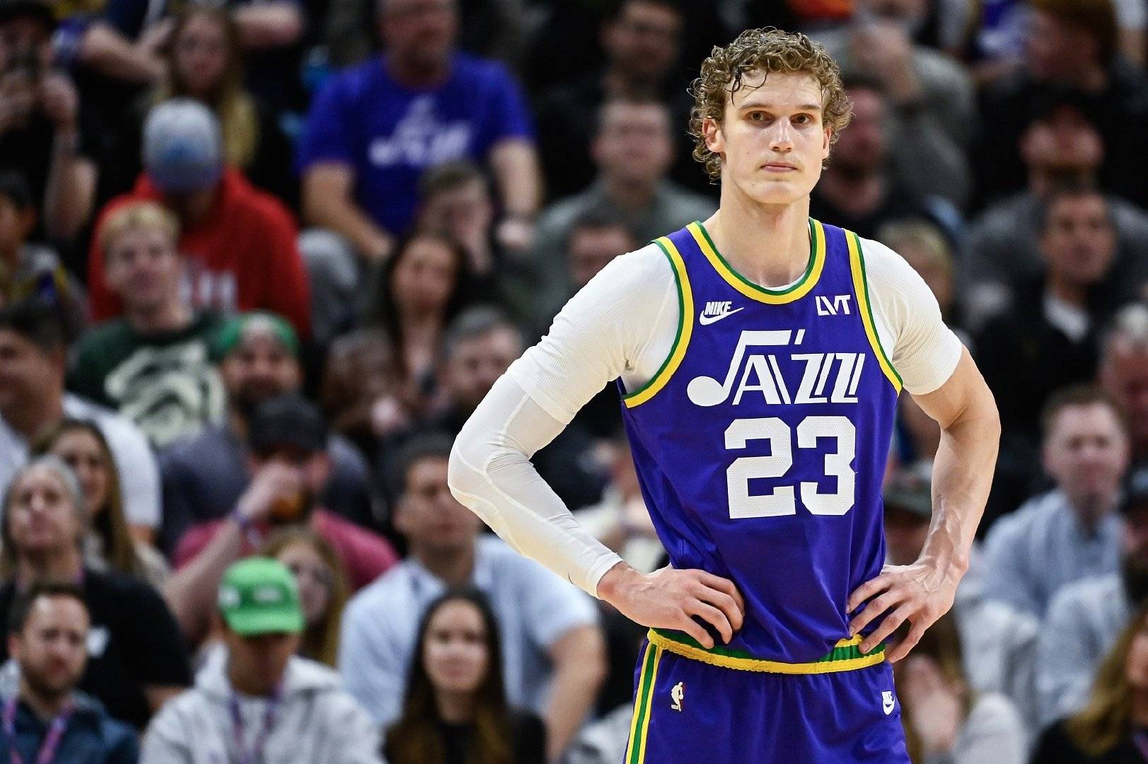 aoa体育馆-爵士力克凯尔特人，继续保持全胜纪录的简单介绍