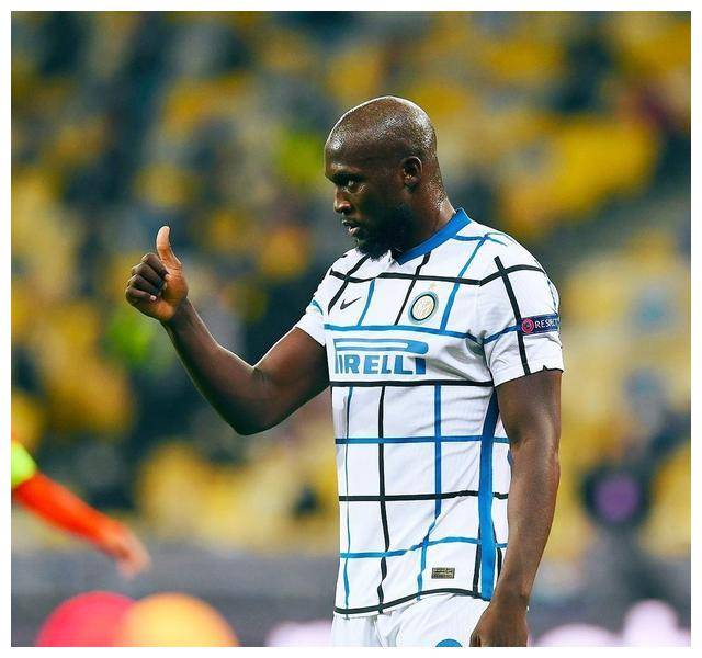 意甲球员因在比赛中不当言行被禁赛 意甲球员因在比赛中不当言行被禁赛