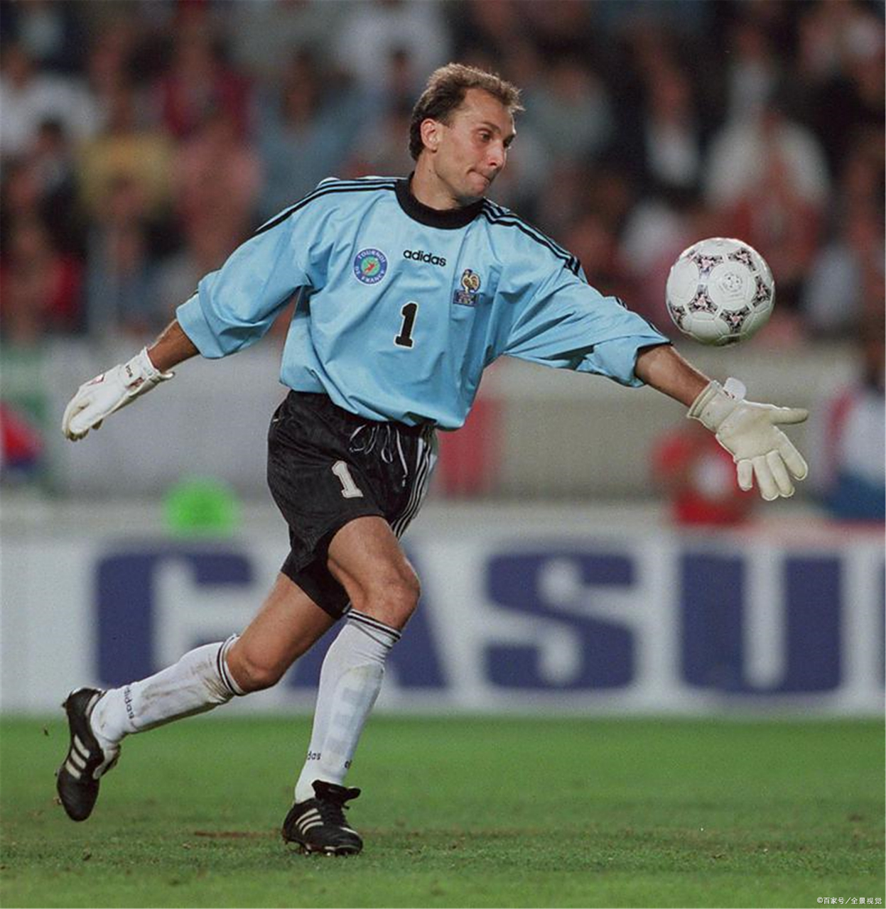 aoa体育视频-兹联队在场上展现出不俗实力，取得胜利的简单介绍