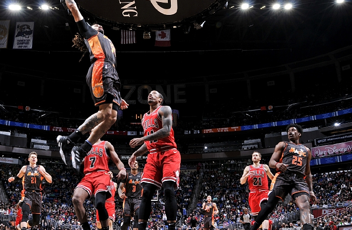 公牛逆转魔术,壮举惊艳的简单介绍 公牛逆转魔术,壮举惊艳的简单介绍