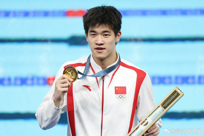 关于游泳冠军选手实力雄厚,一展身手的信息 关于游泳冠军选手实力雄厚,一展身手的信息